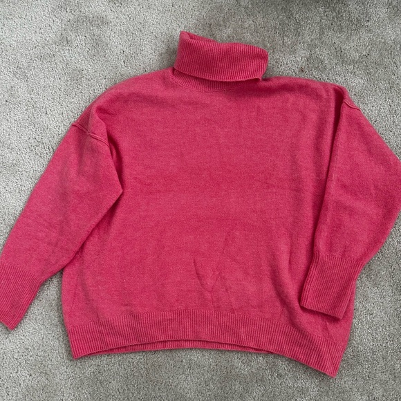 Vince Camuto Women’s Super Soft Pink Stretchy Turtleneck Sweater Size L - Picture 1 of 5